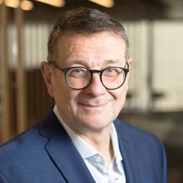 理文化工(00746)发布中期业绩 盈利上升36.0%至3.27亿港元 中期息每股19.5港仙